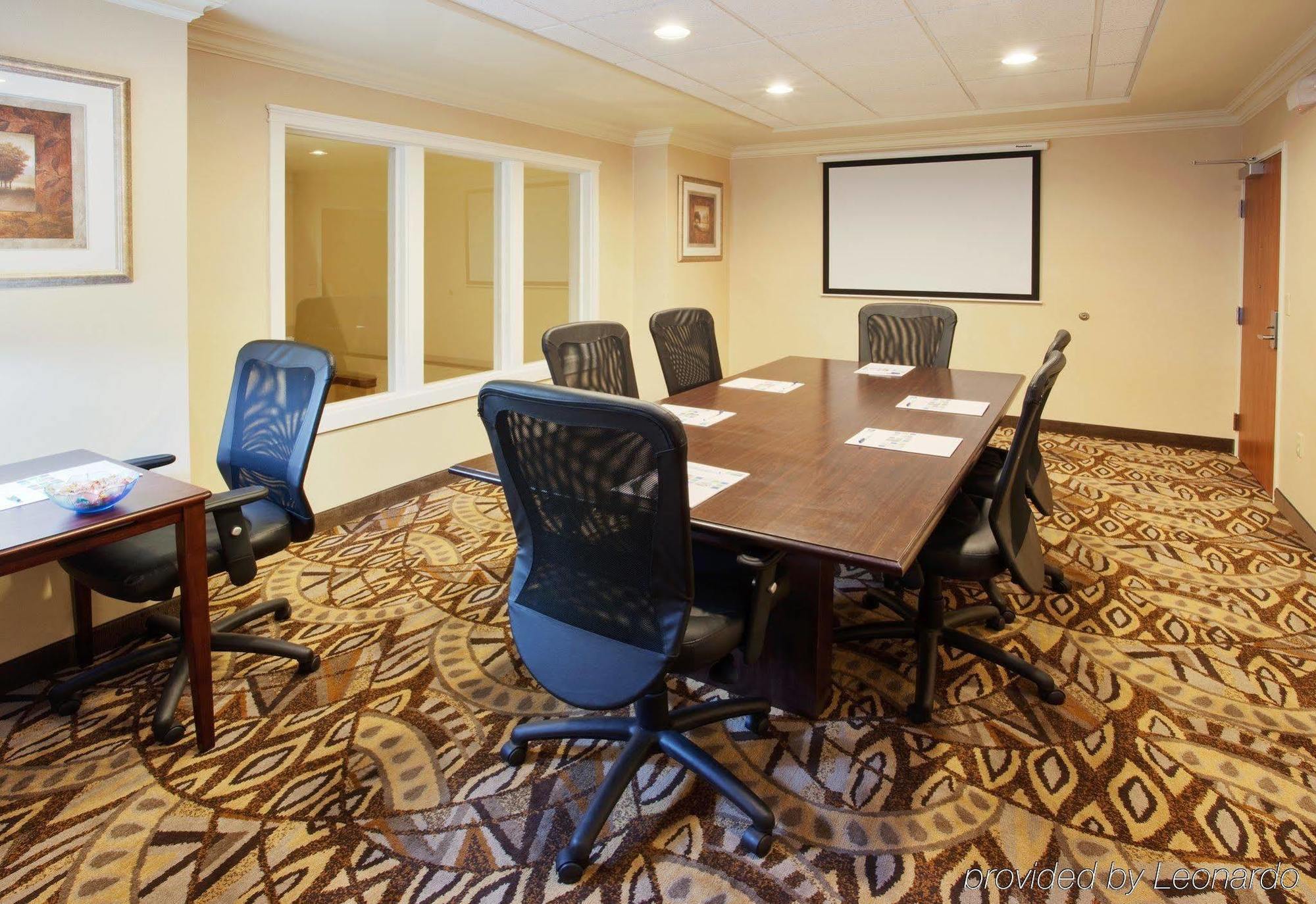 Holiday Inn Express Hotel & Suites Oroville Southwest, An Ihg Hotel Extérieur photo